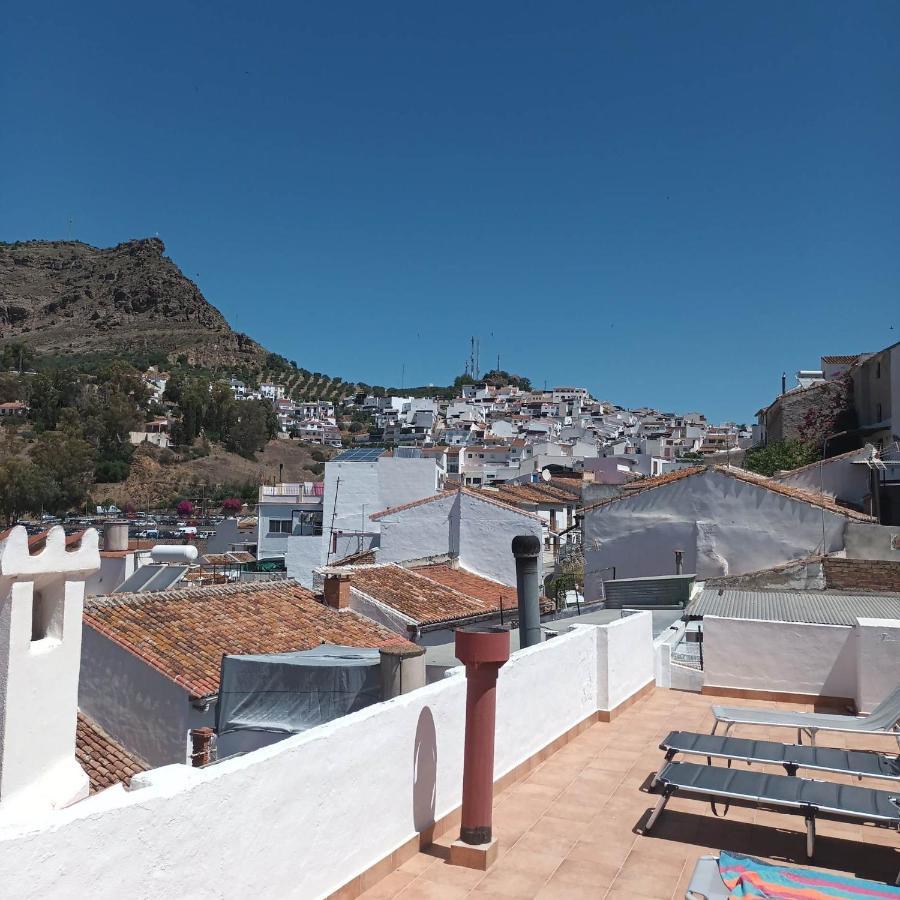 Ascent At Alora Homestay