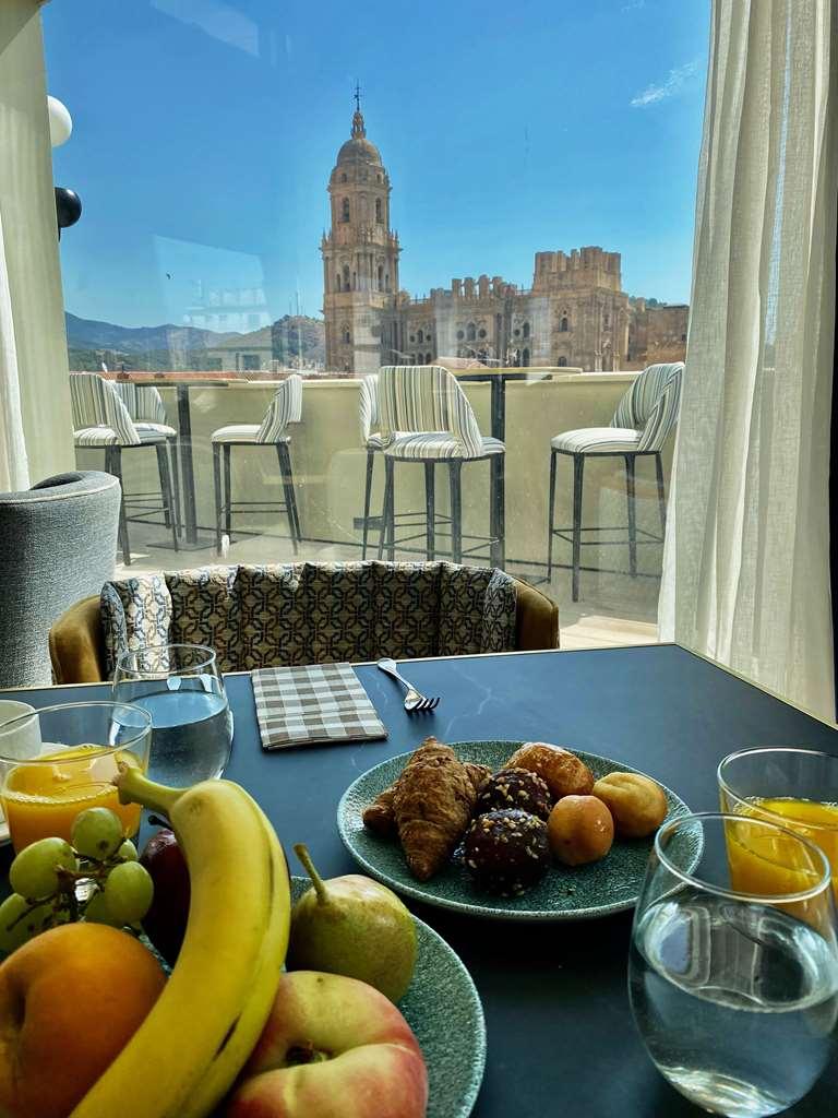 Vincci Larios Diez Hotel