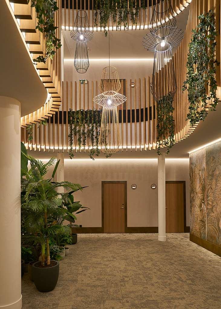 Vincci Larios Diez Hotel