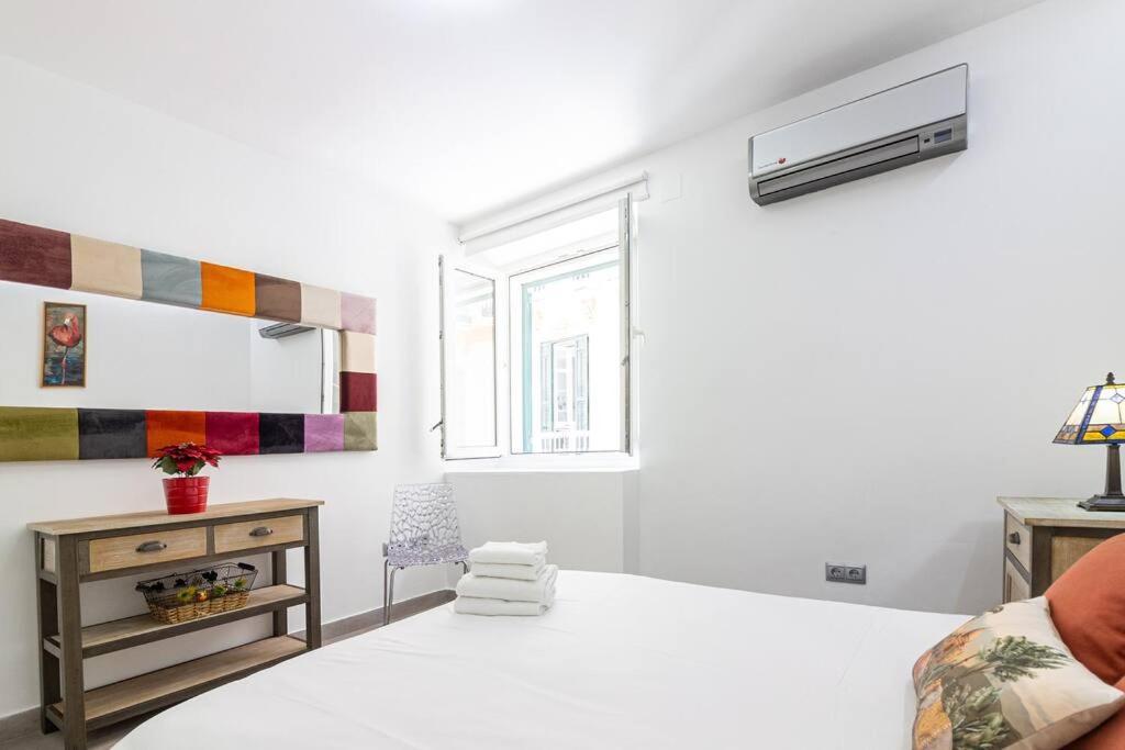 Felix Saenz Apartments! * Malaga