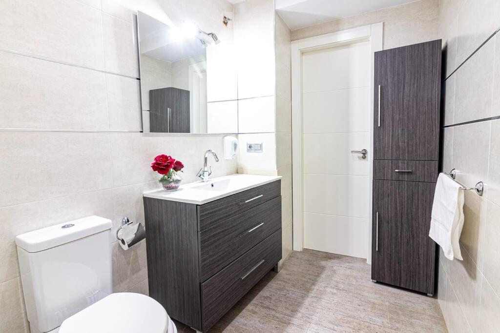 Felix Saenz Apartments! Apartment *