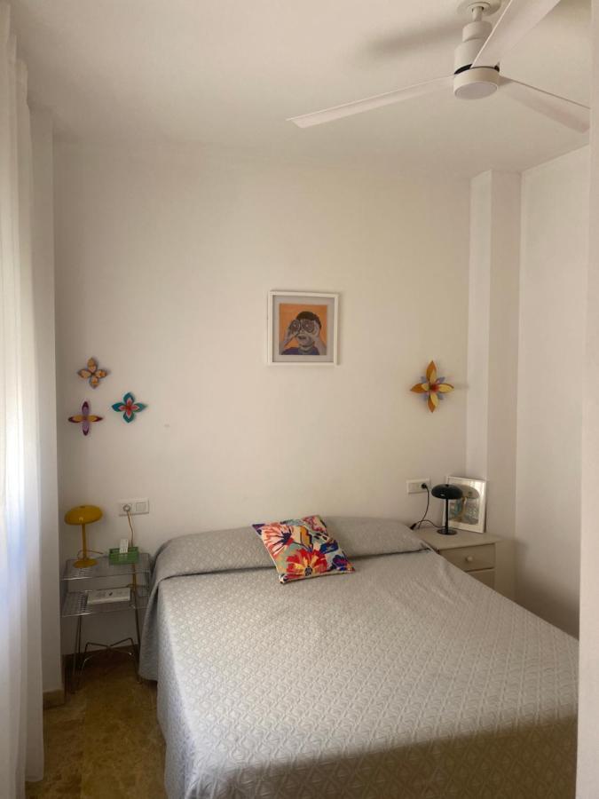 Private Terrace & Free Parking Malaga