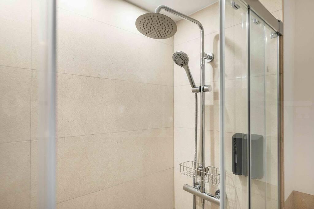 Eclectic & Elegant By Rems