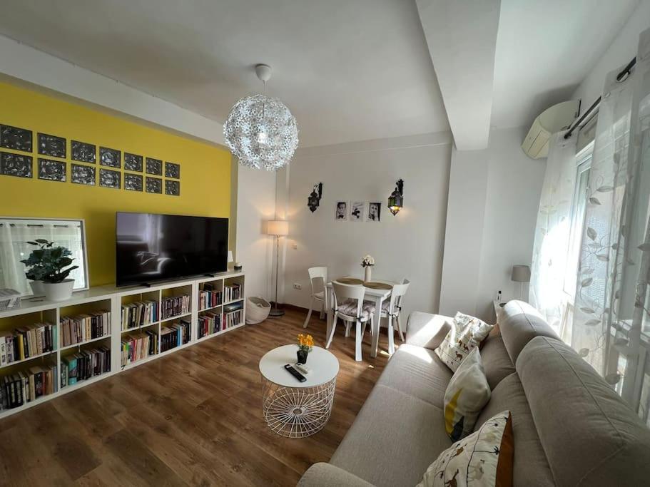 Bright 2 Bedroom * Malaga