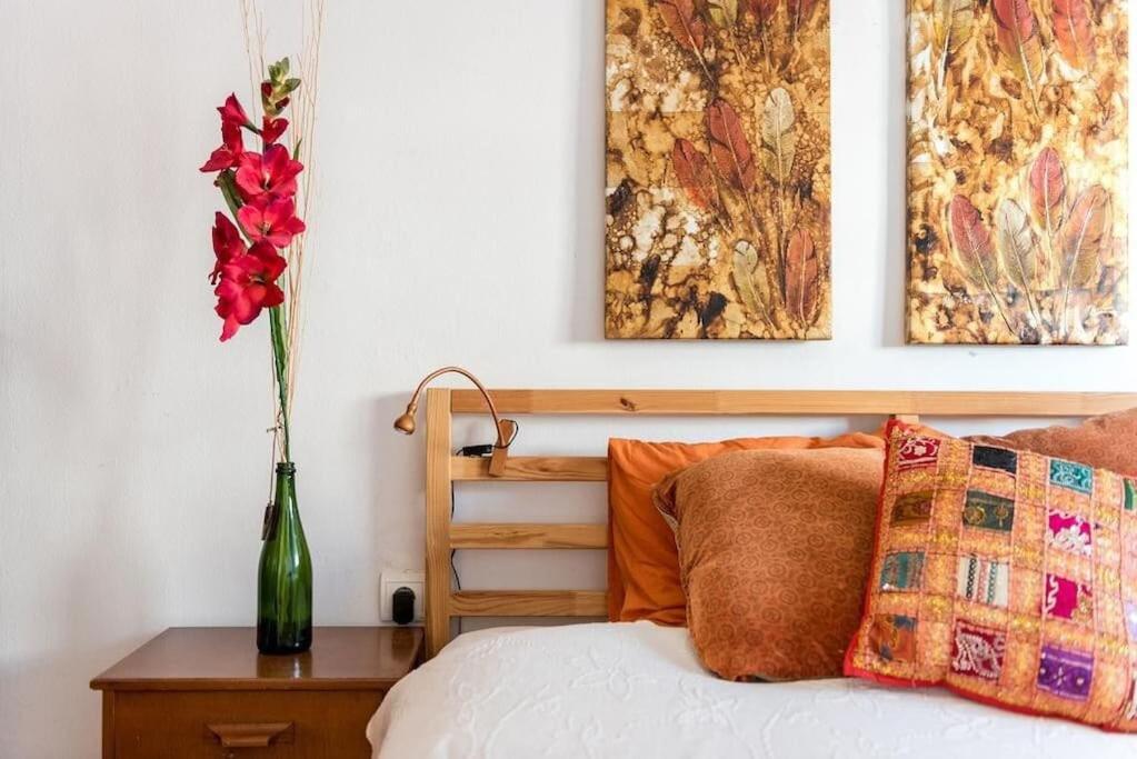 Apartment Views In Calm Center Malaga