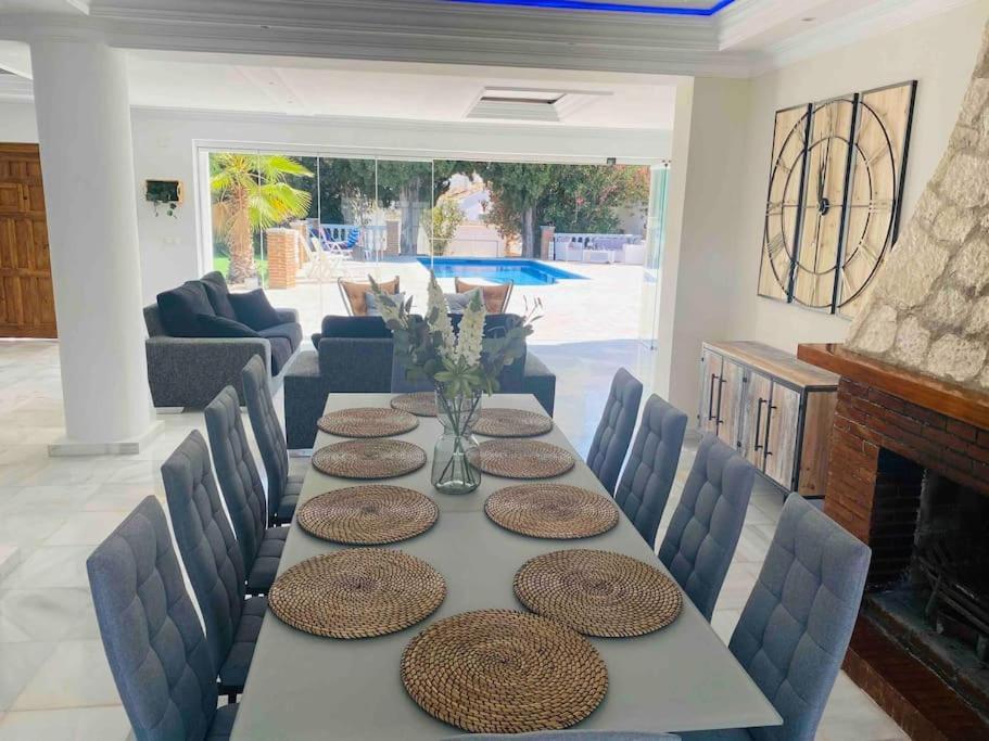 Сasa de vacaciones Sunny Mijas With Large Pool Free Parking