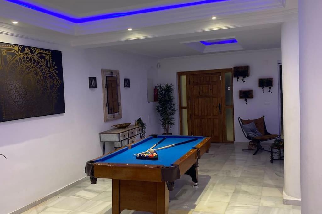 Sunny Mijas With Large Pool Free Parking Сasa de vacaciones