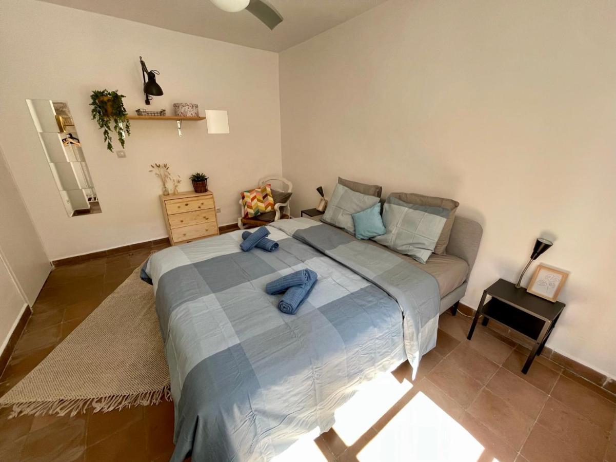 Moderno En Centro-malaga Con Balcon * Malaga