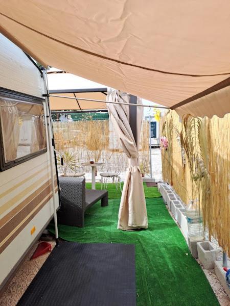Caravana Rosa Camping