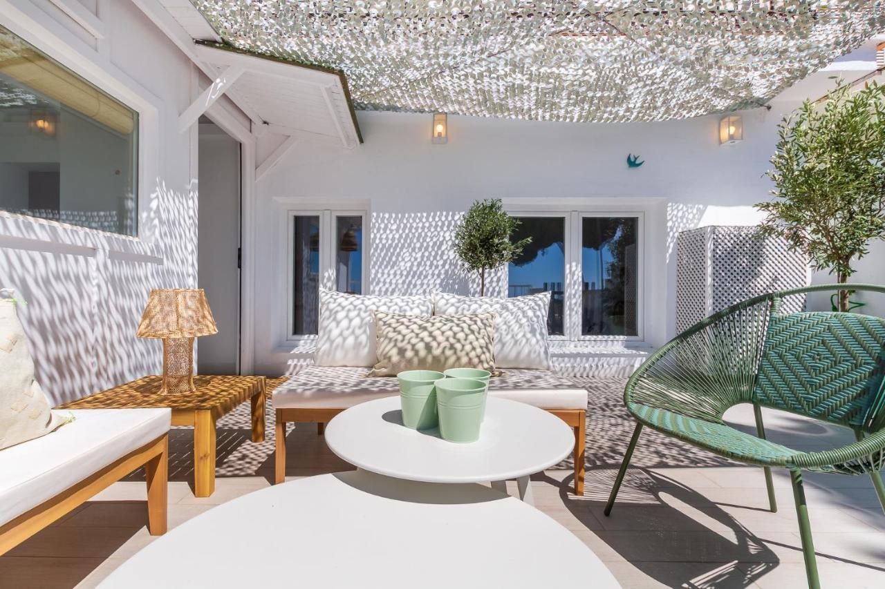 Casa De La Playa. House With Magnificent Sea Apartment Malaga