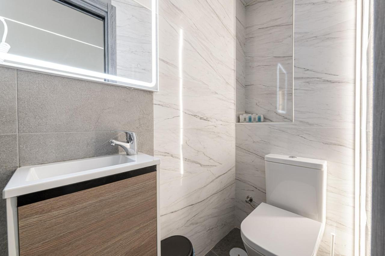 Fabuloso Calle Alamos Suites Estudio Apartamento
