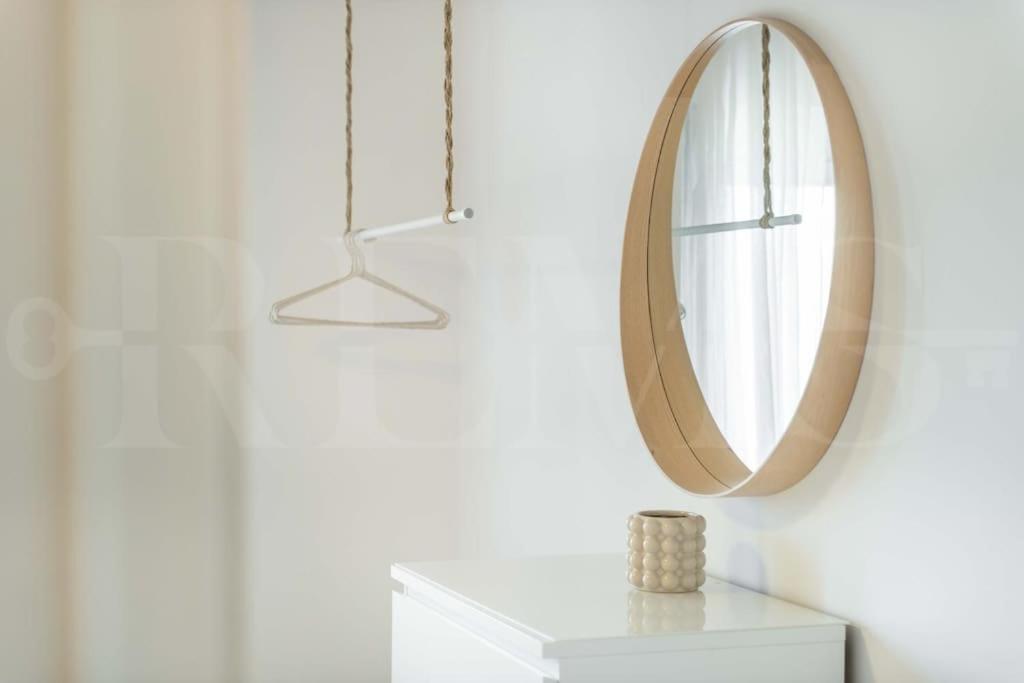 Modern Next To The Cervantes Theatre By Rems Appartement *