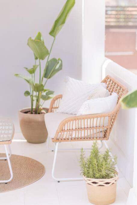 Downtown Flat With 46 Sqm Private Rooftop Terrace Apartment