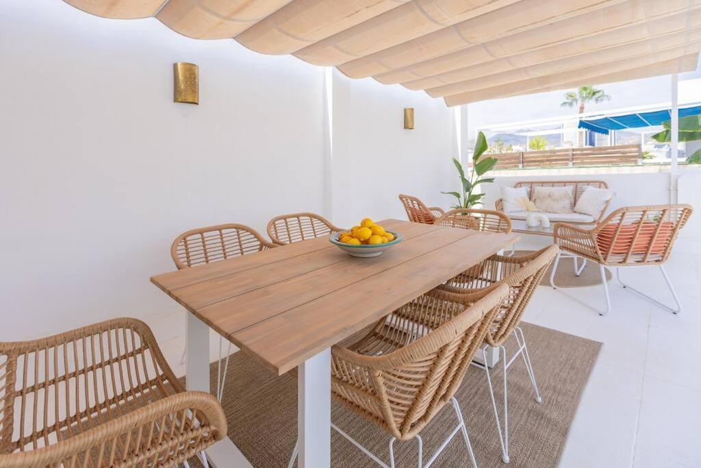 Downtown Flat With 46 Sqm Private Rooftop Terrace Málaga