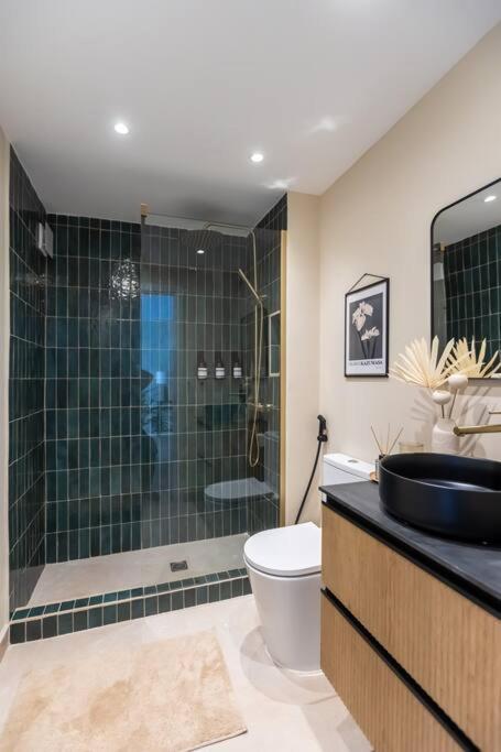 Apartment Downtown Flat With 46 Sqm Private Rooftop Terrace *
