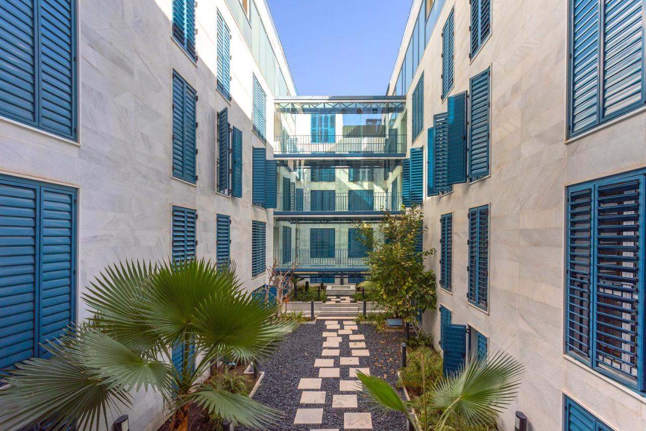 Acogedor Junto A La Catedral By Rent Me * Malaga