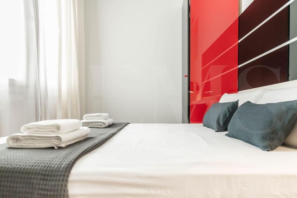 Intimate By Picasso Museum By Rems *