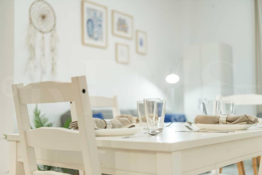 Comfortable At Capuchinos By Rems Apartment *