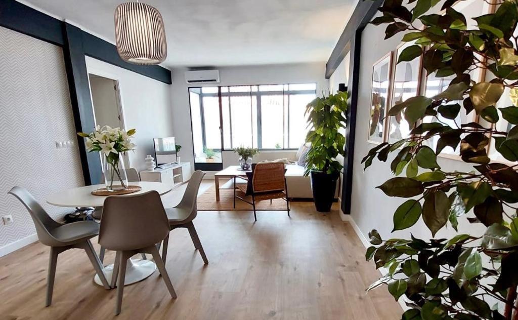 роскошная на San Bartolome Apartment *