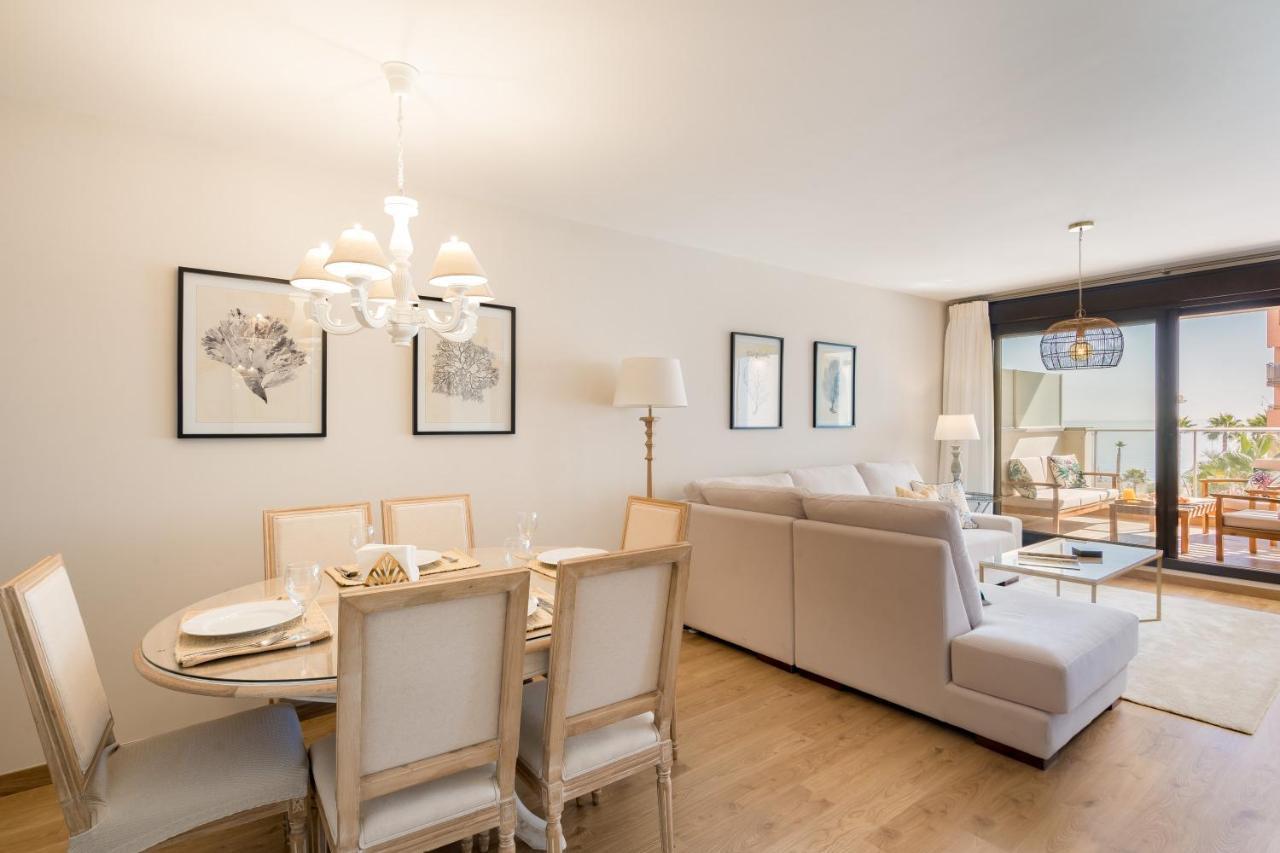 Apartment Family In Next To The Malaga