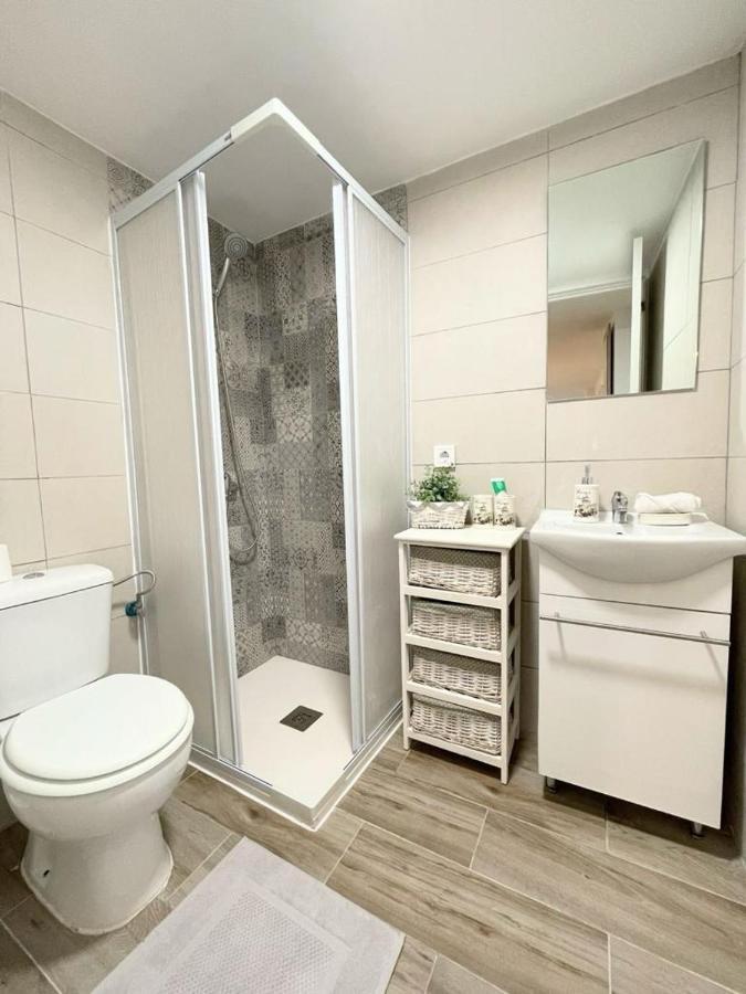 Nomad Urban Duplex Apartment