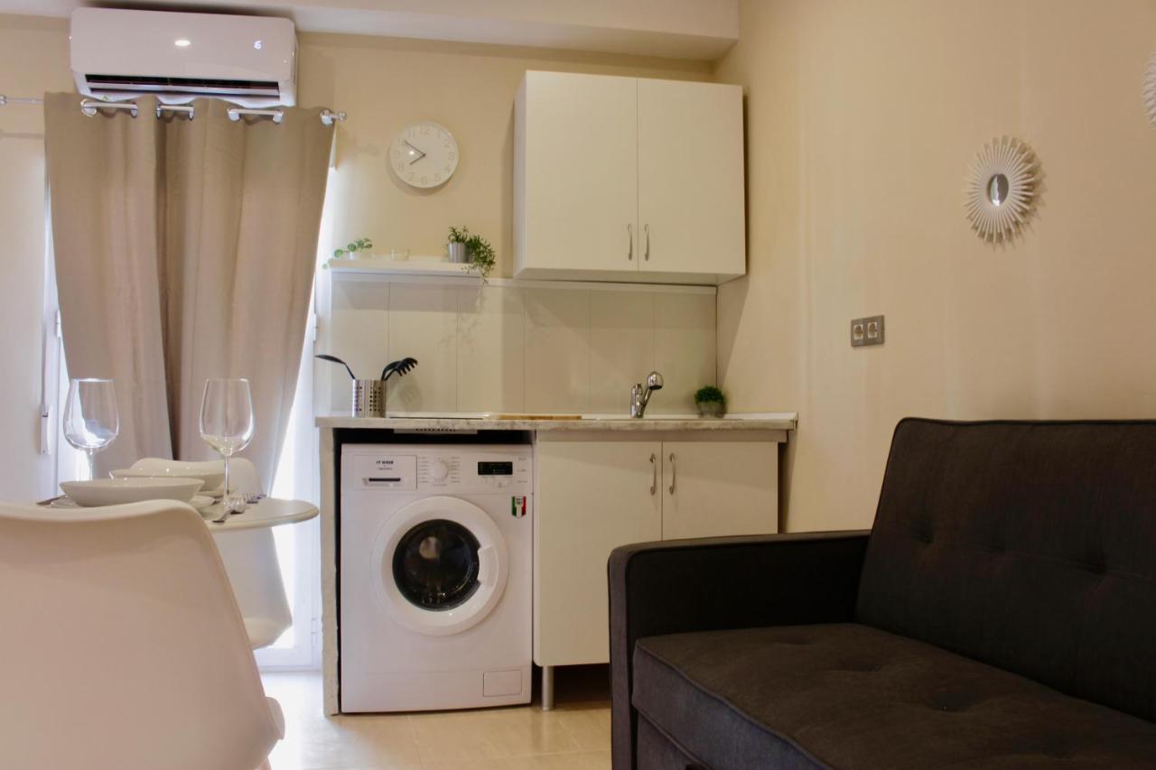 Apartment New In Center