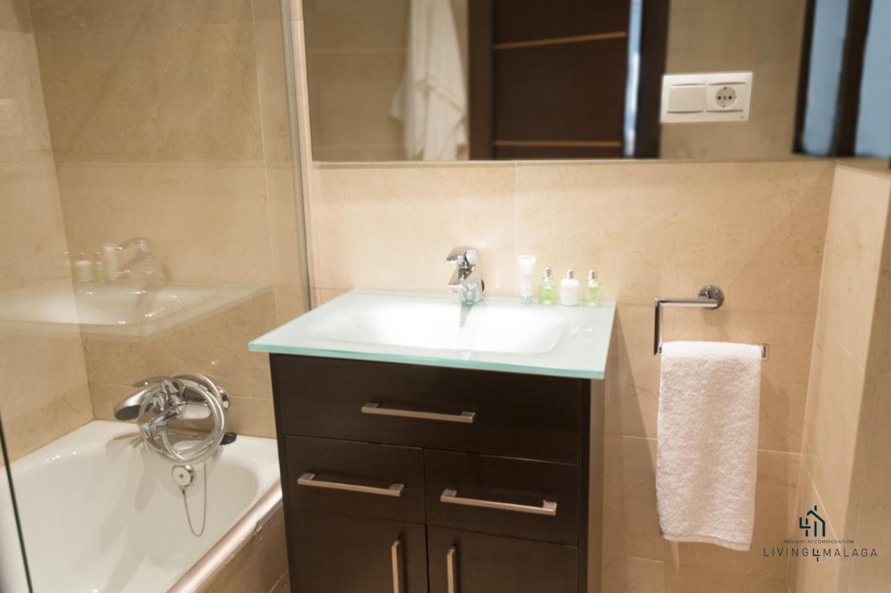 Living4malaga Atarazanas Executive Apartment Malaga