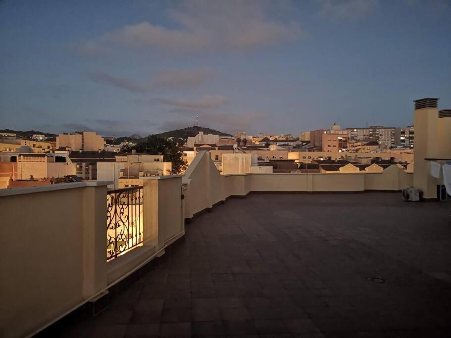 Lujoso Piso Centro Aparcamiento Privado, Terraza & Ac Malaga