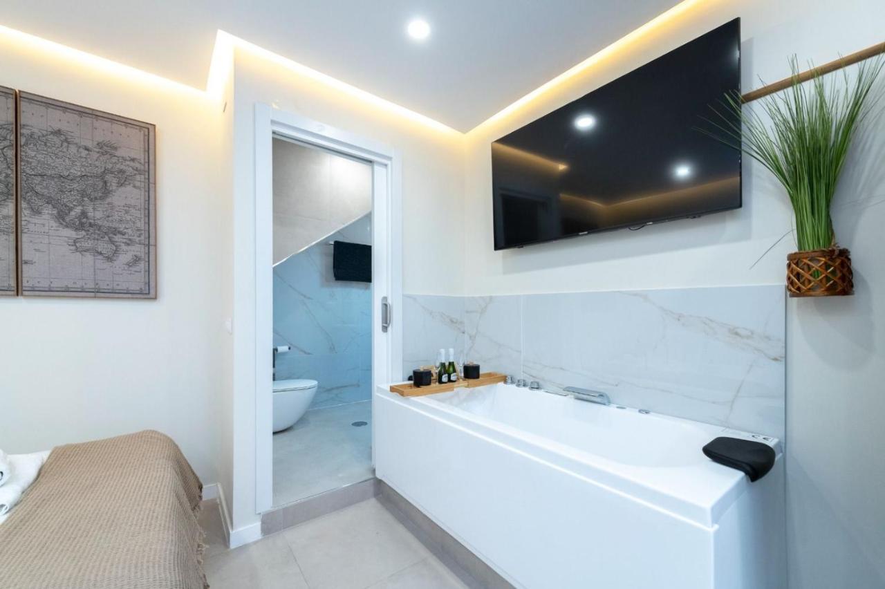 Apartment Luxury Jacuzzi