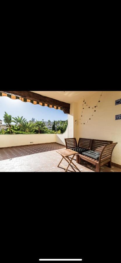 Apartment Seaside Serenity: 2br Getaway Málaga