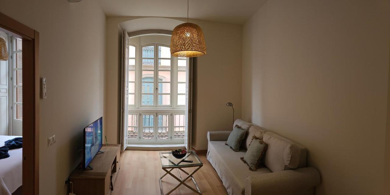 Apartment Nino De Guevara's Andalusian Charm: The Essence Of City Center