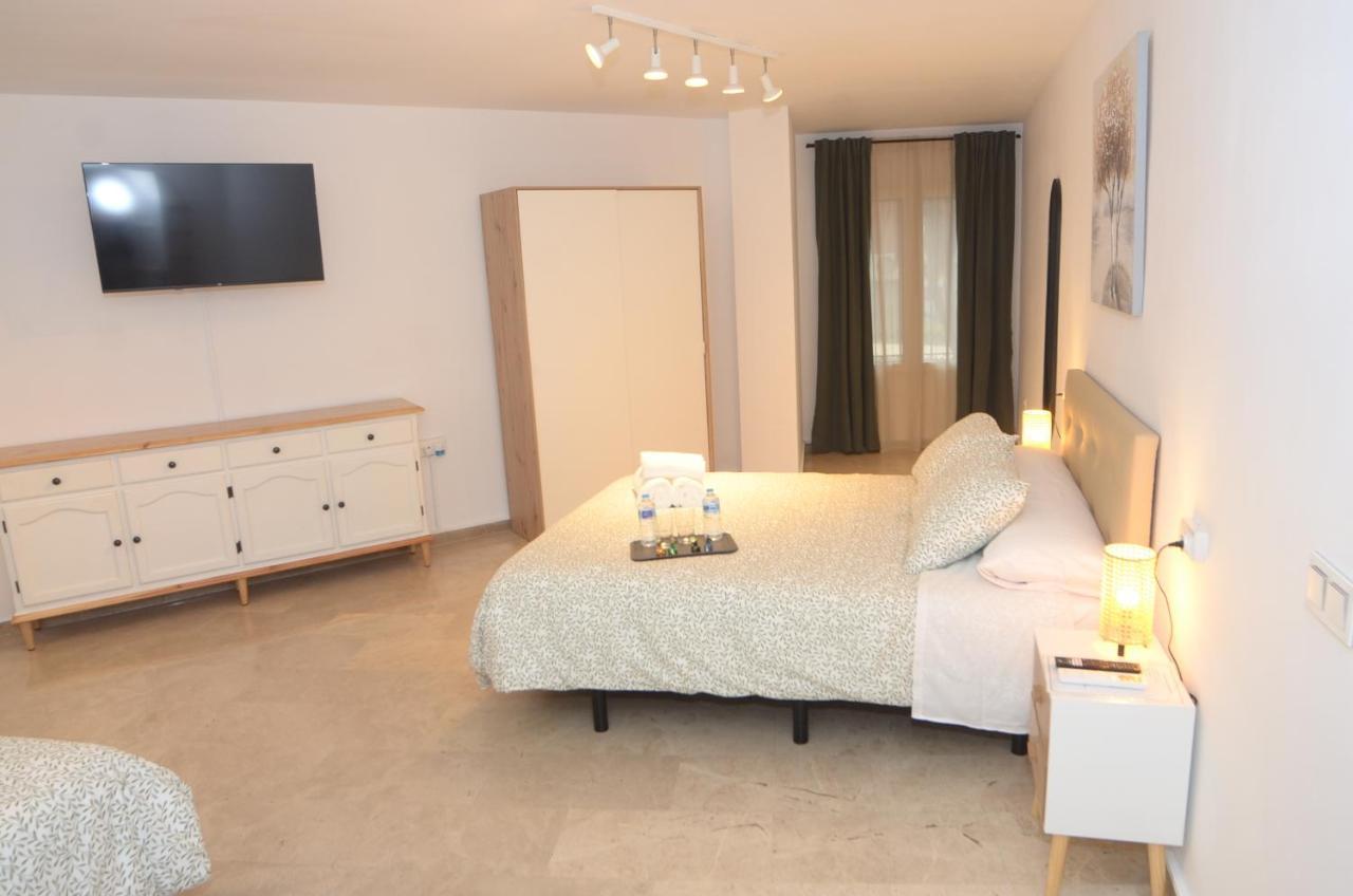 Azahara Guest house *