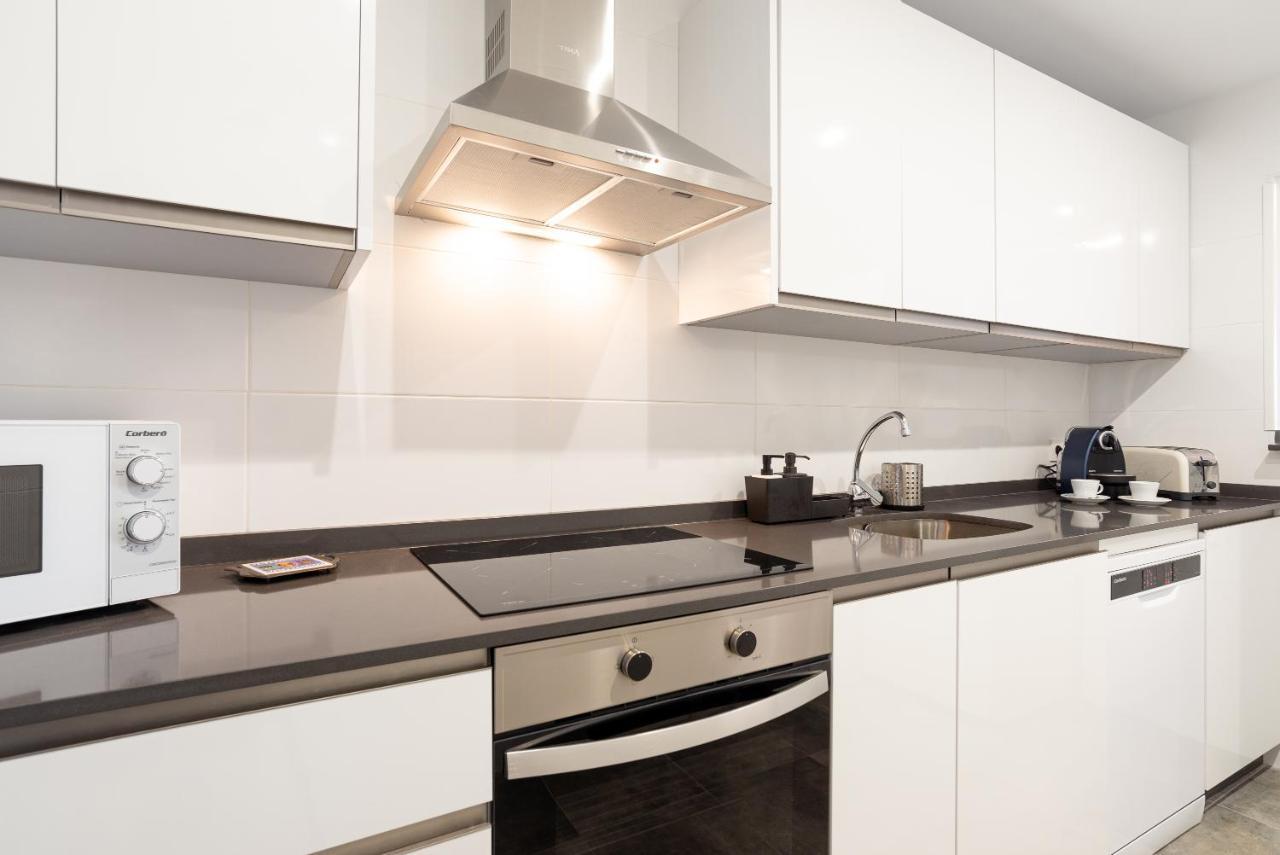 Modern Near Huelin & Free Parking Apartment