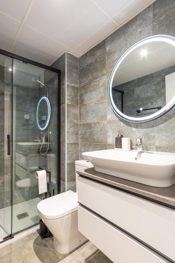 Modern Near Huelin & Free Parking Apartment