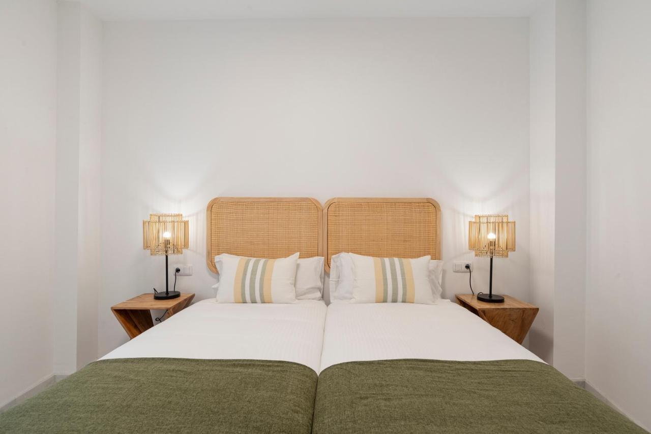 Carrera I & Old Town By Ele Apartment *