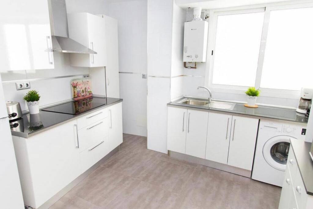 Apartment Piso Junto A La Catedral, 4-5 Personas Malaga