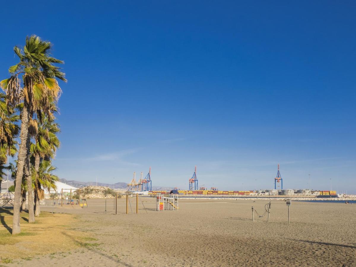 Cubo's Seaview Port & Free Parking Apartment