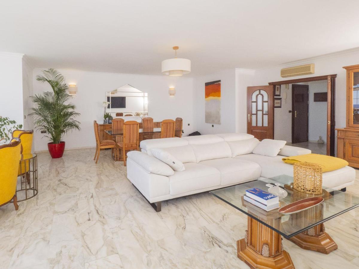 Cubo's Seaview Port & Free Parking Apartment *