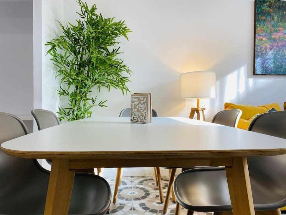 Bazan Apartamento En El Centro De Apartment Málaga