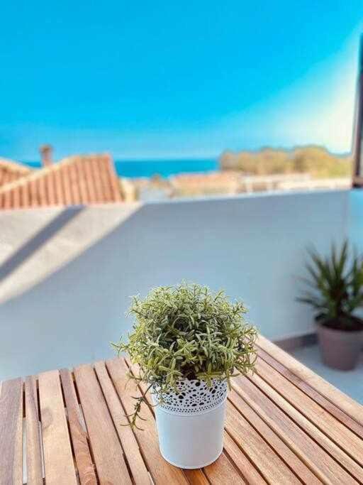 Balneario Estudio Con Terraza Y Vistas Al Mar