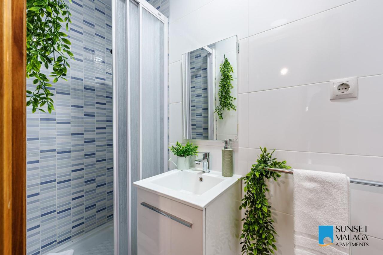 Station Apartment *
