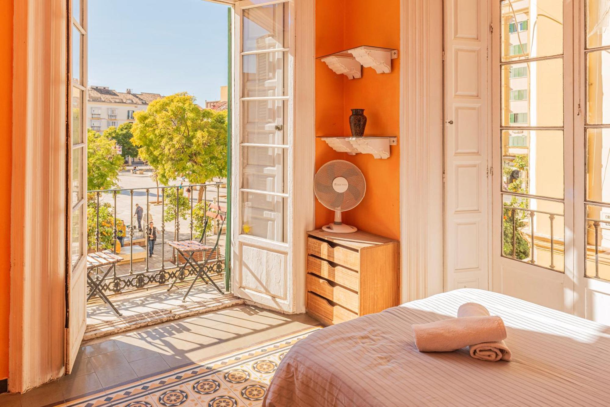 Habitación en casa particular Private In Historic Building On The Square