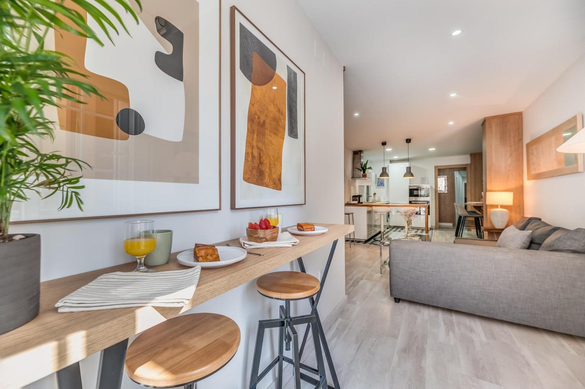 Victoria 16 Premium By Nagoa Homes Apartment