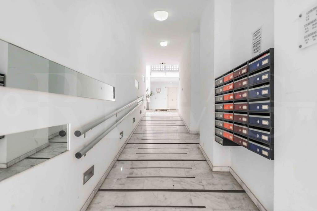 Bright Spacious Duplex With Terrace By Rems Apartment Malaga
