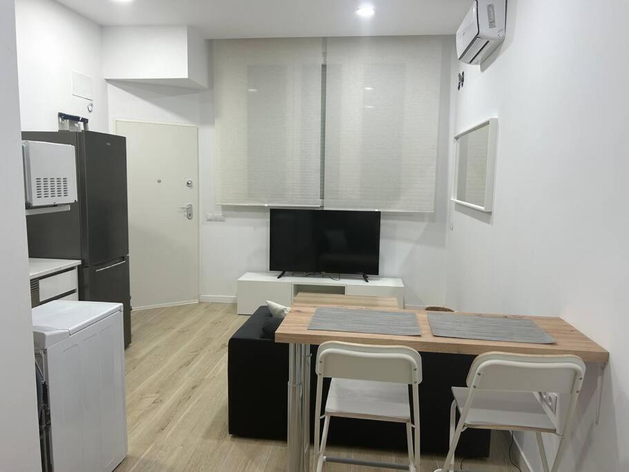 Estudio Avd. Velazquez Apartment *