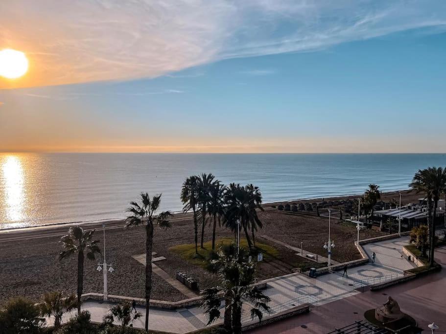 Alma Malaguena: 1era Linea Playa Apartamento *