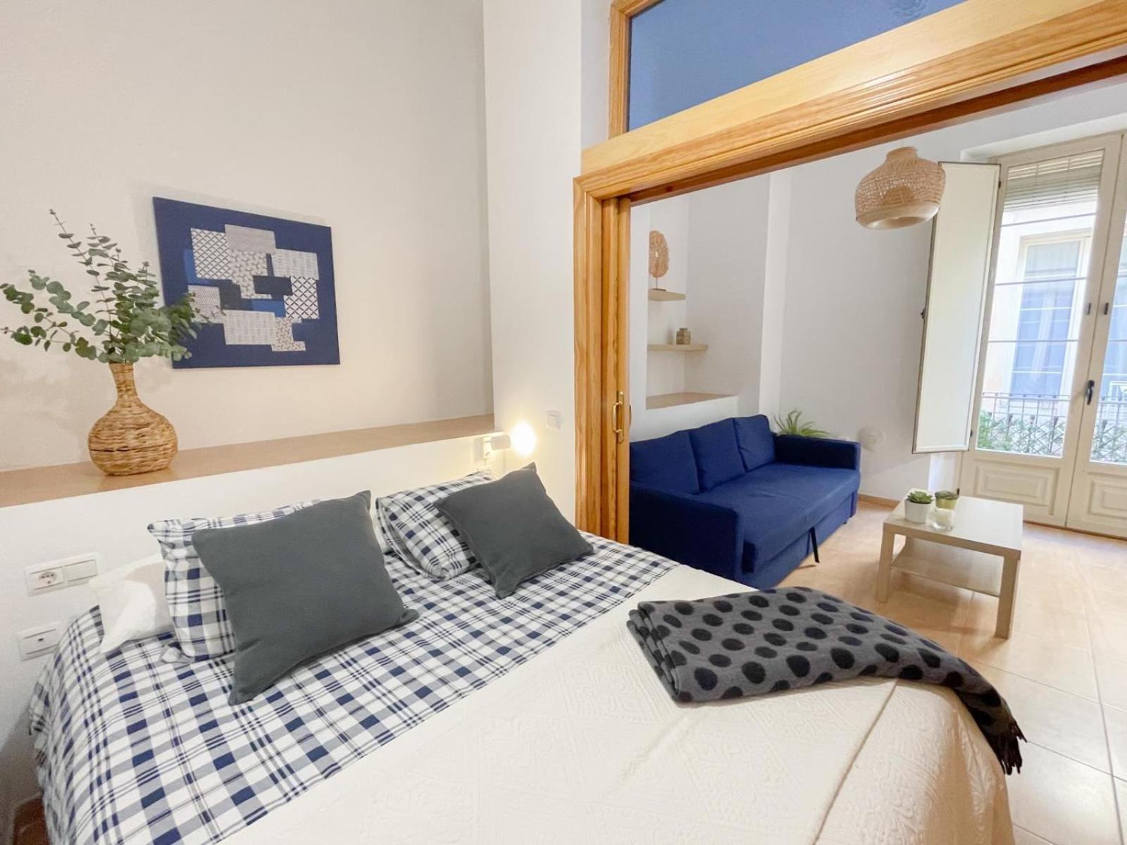 Plz De La Merced Solera Apartment Malaga