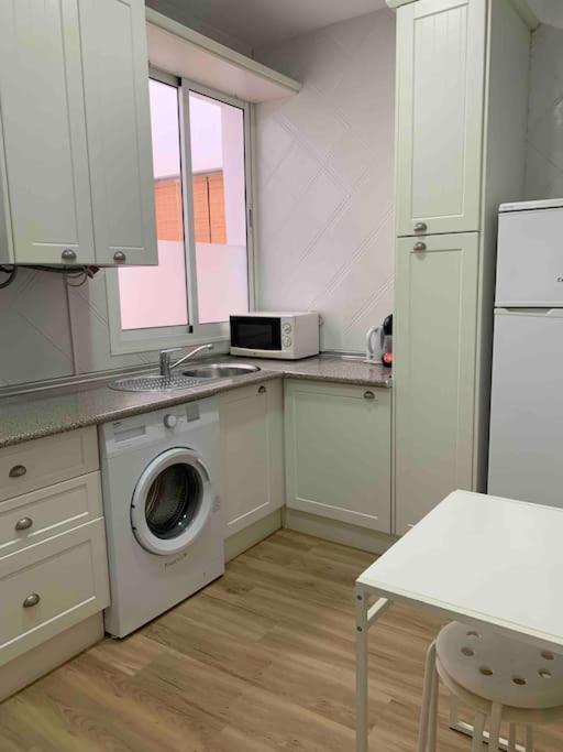 Luxury Apart, Centro