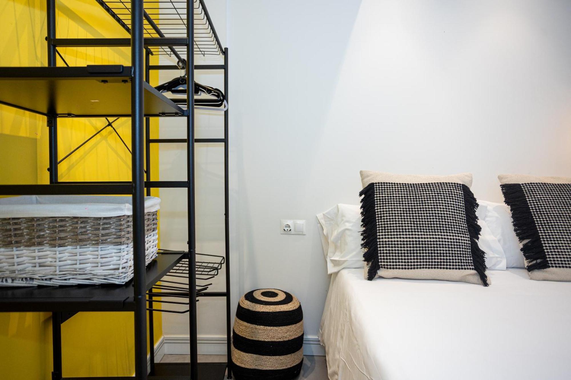 Apartment 7 Dreams *