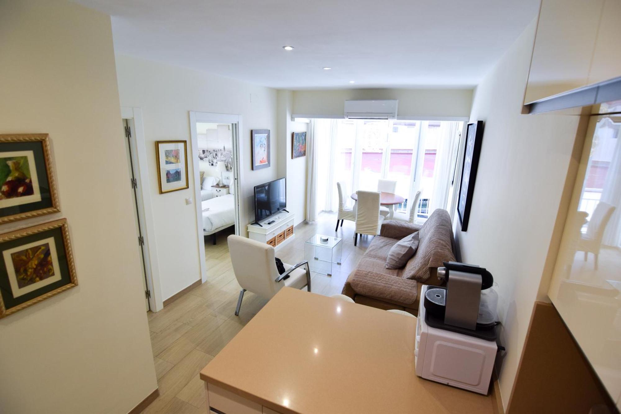 Malagueta Beachside Charm Apartment Malaga